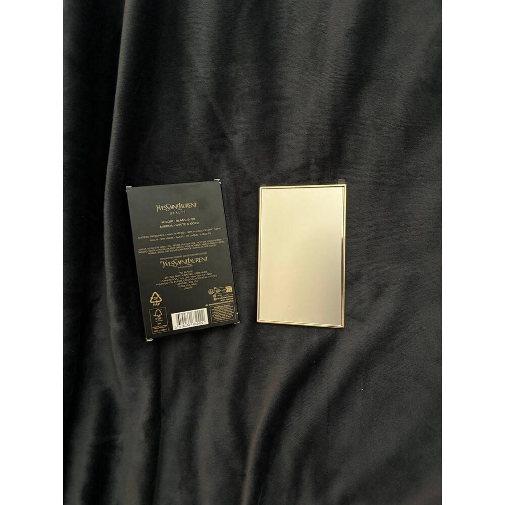 YSL gold makeup mirror - Picture 4 of 4